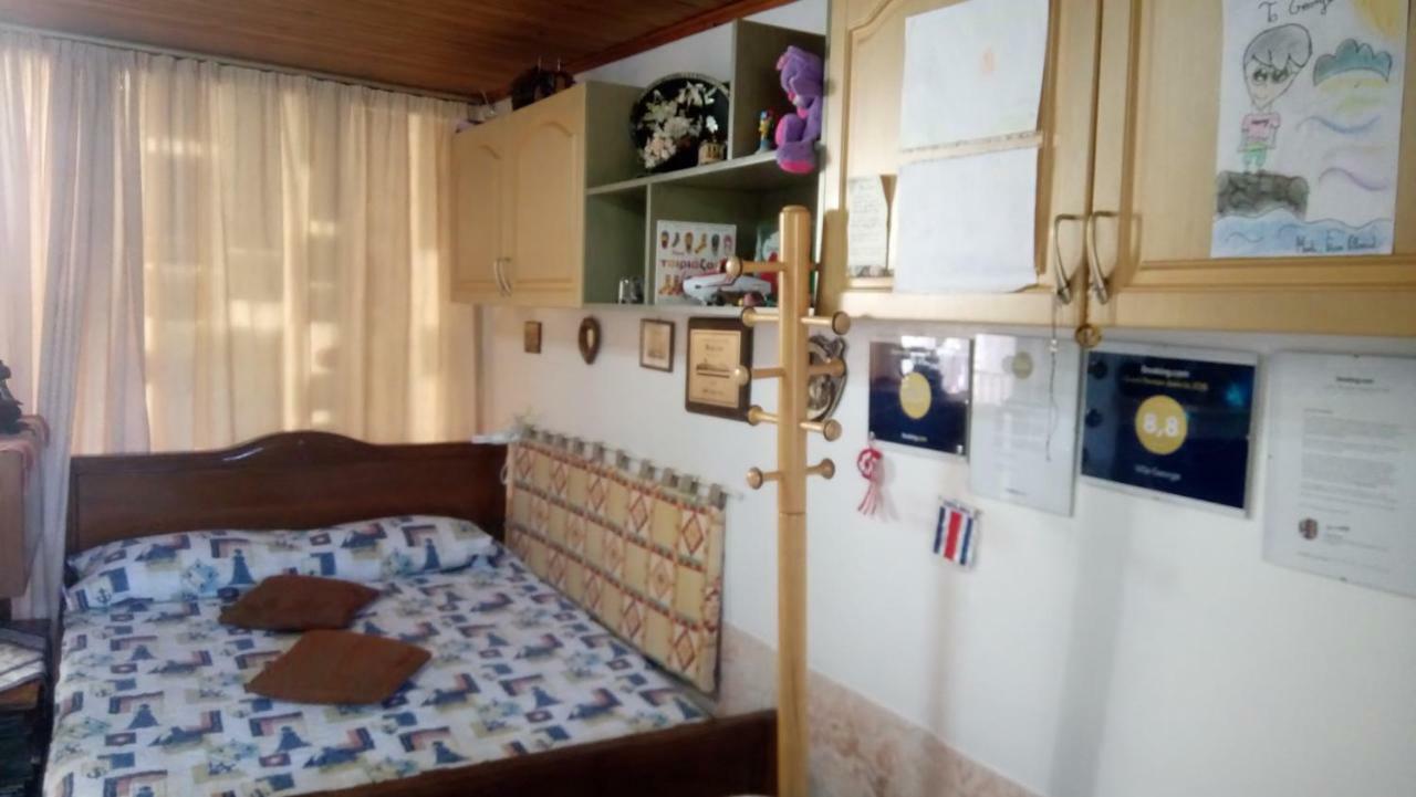 Villa George - Family Holidays Néa Mákri Exteriér fotografie